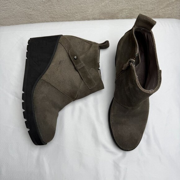 Eileen Fisher Shoes - Eileen Fisher Women size 9 Tinker Gray Suede Wedge Heel Bootie Zip $285 Size 9
